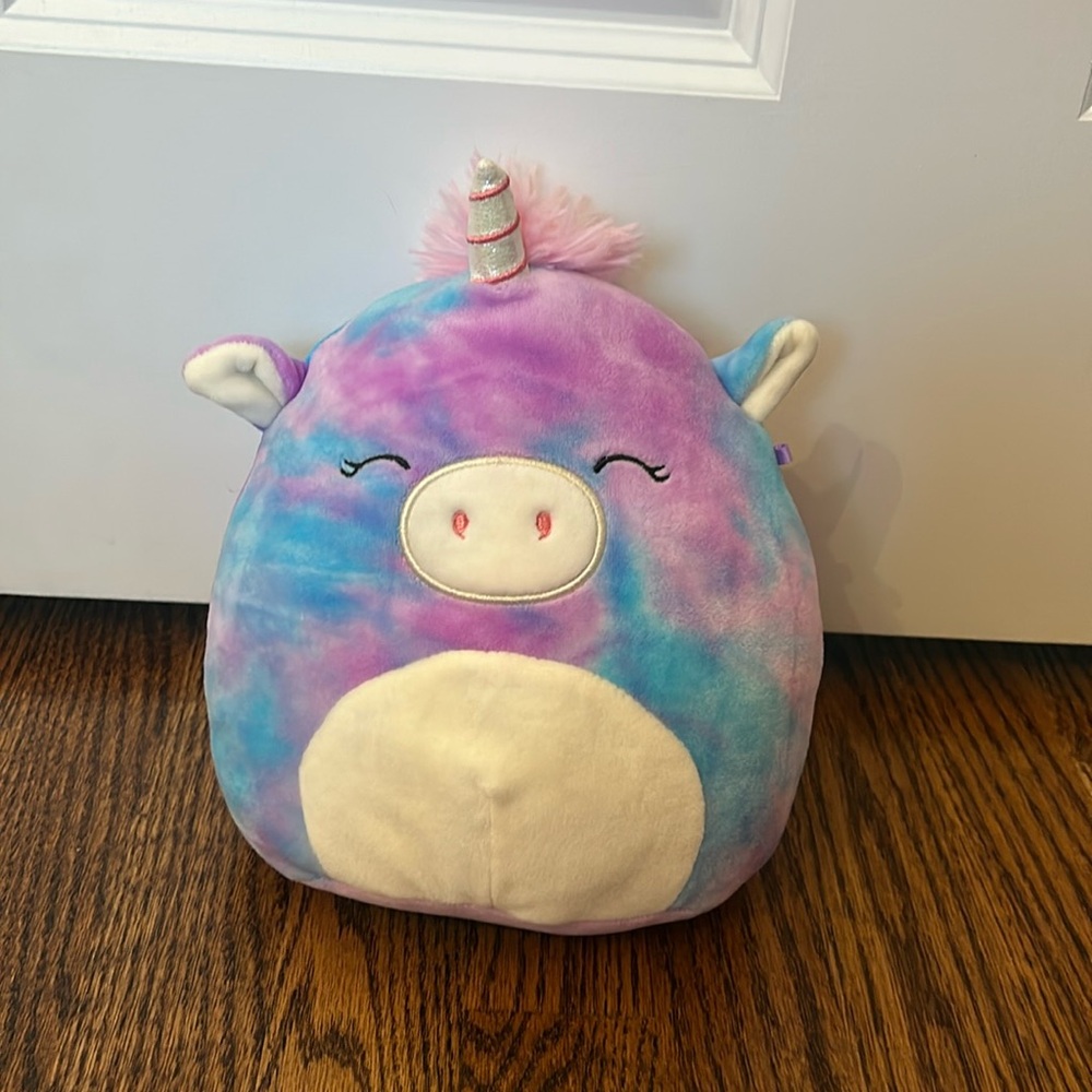 Unicorn Squishmallow